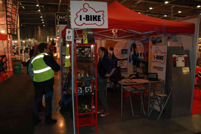 1bike kiosek Profi 22 výstava